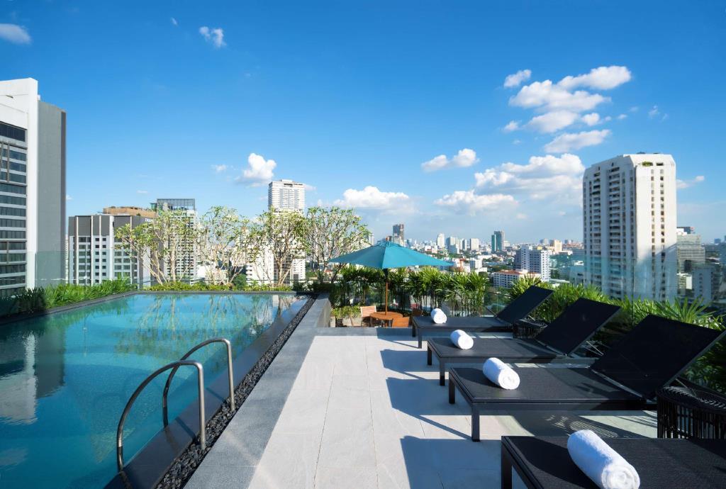 hyatt place bangkok sukhumvit 24