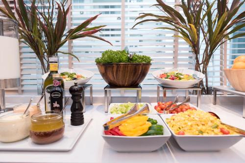 hyatt place bangkok sukhumvit 24