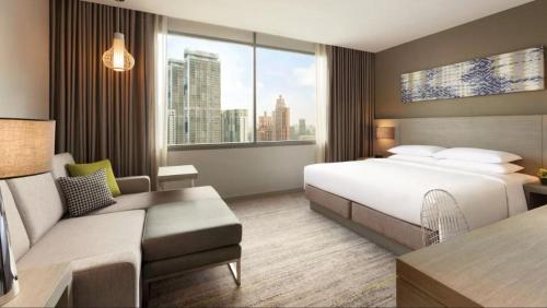 hyatt place bangkok sukhumvit 24