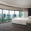 hyatt place bangkok sukhumvit 24
