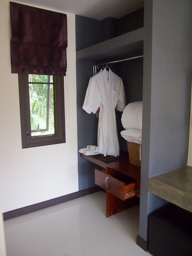 at bangsak resort