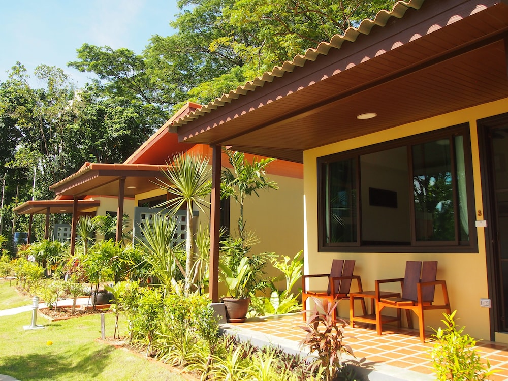 at bangsak resort