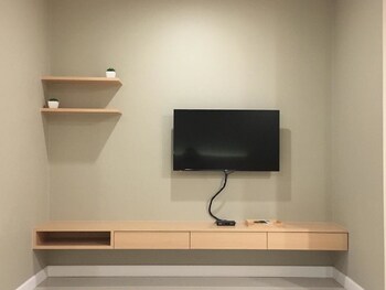 m one residence