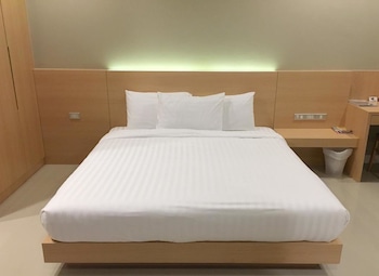 m one residence