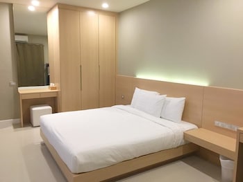 m one residence