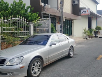 m one residence