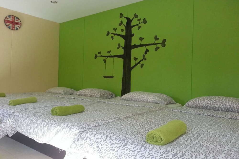 the toy hoteru resort