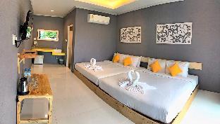 the toy hoteru resort