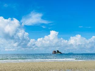 the toy hoteru resort