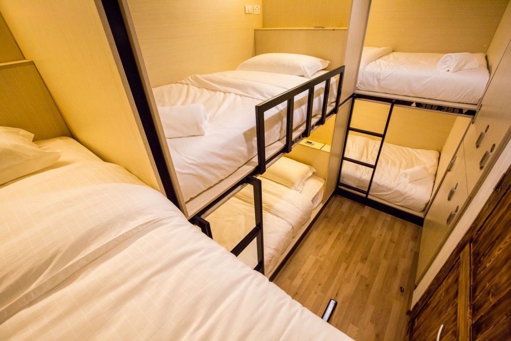 bed to bangkok hostel