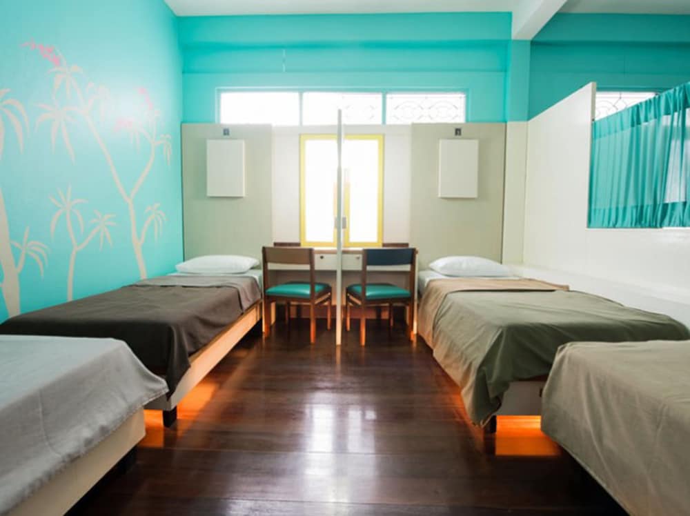 60 bluehouse hostel