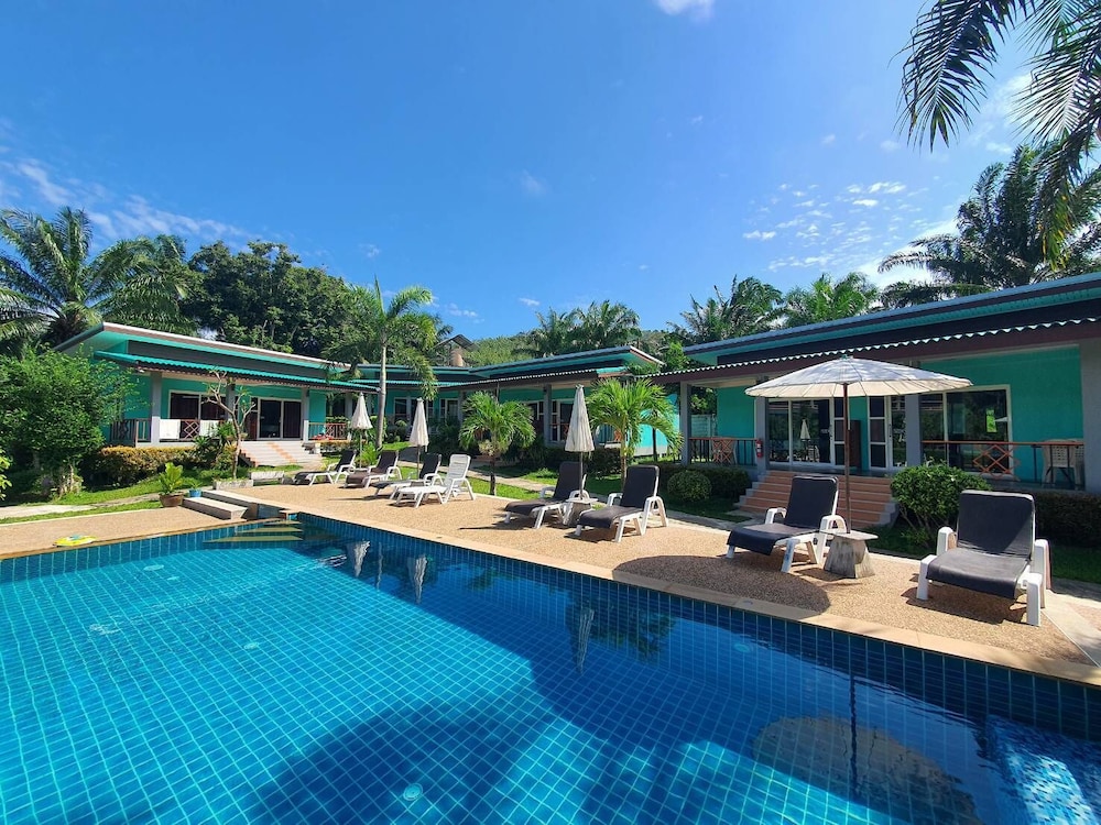 tum mai kaew resort