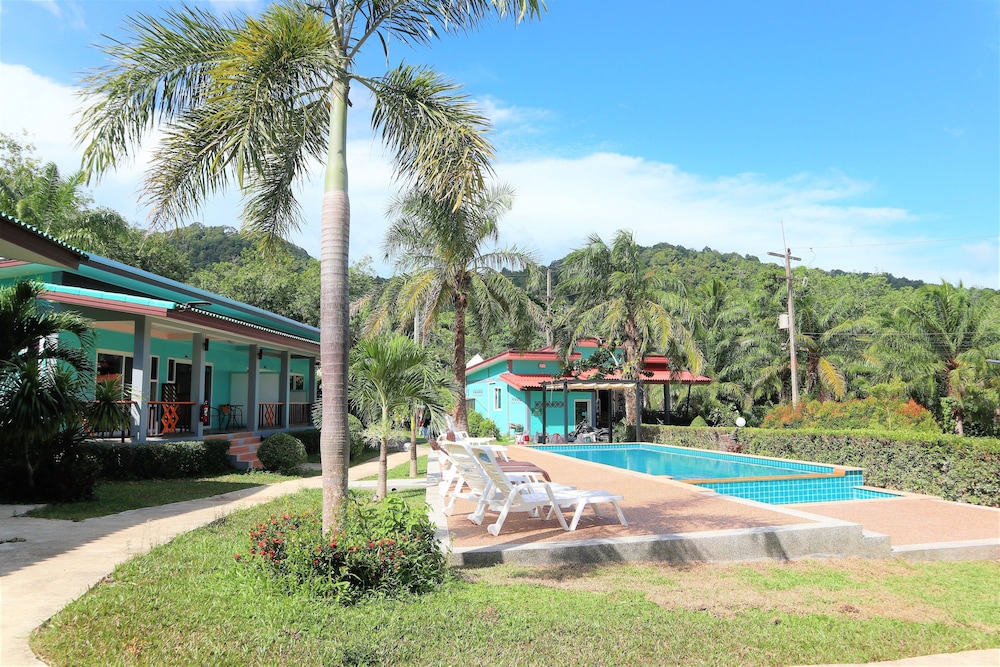 tum mai kaew resort