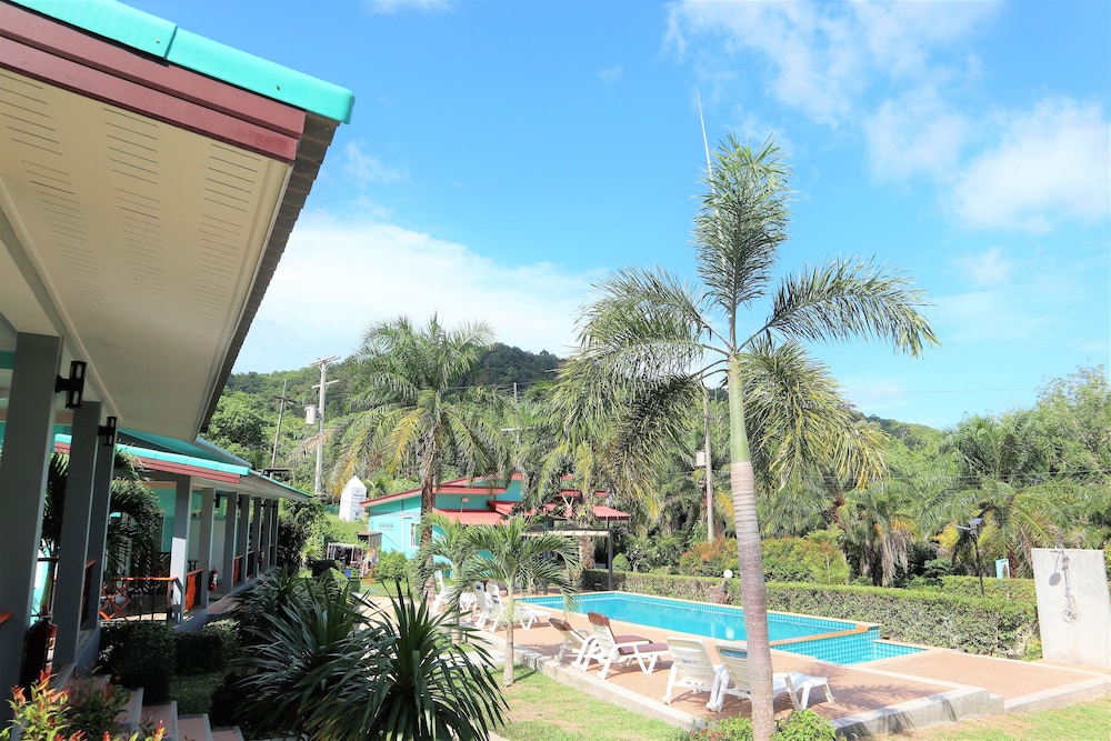 tum mai kaew resort