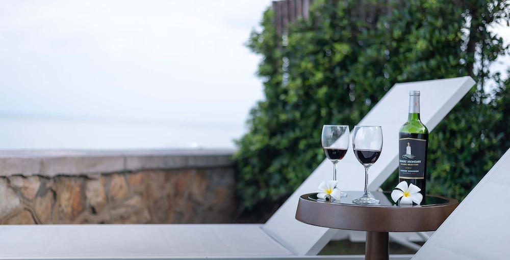 simantra private villas