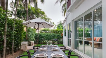 simantra private villas
