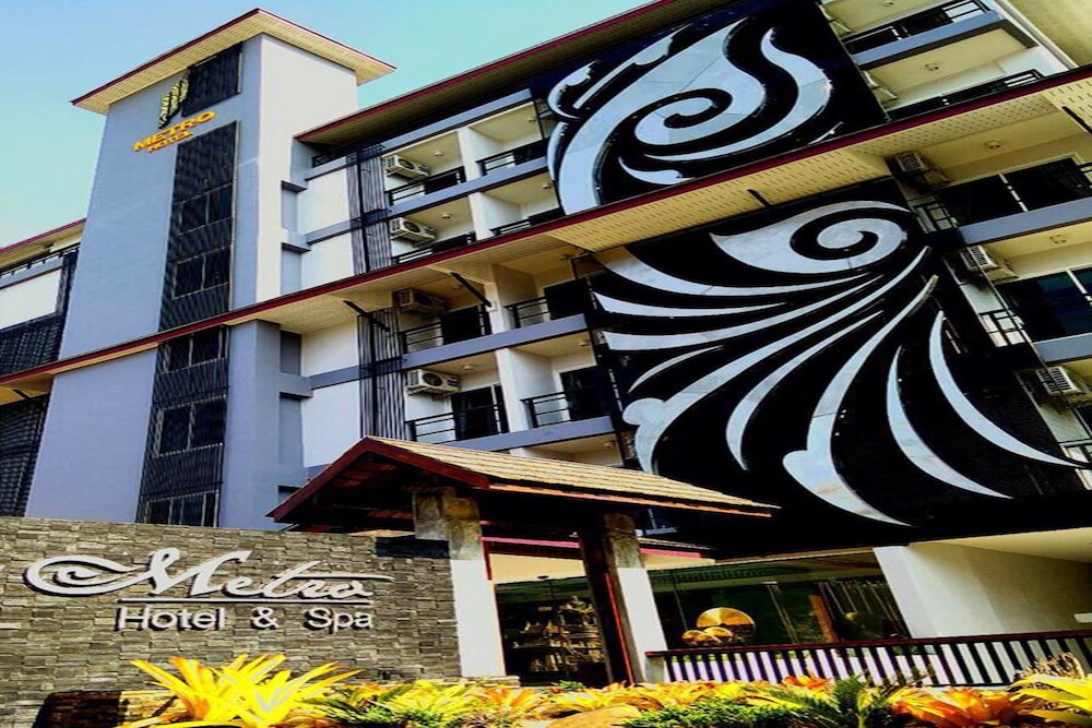 metro hotel and spa