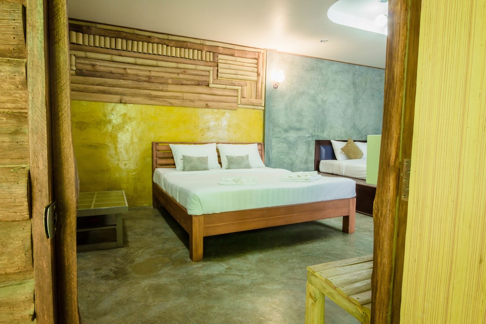 riverpool resort