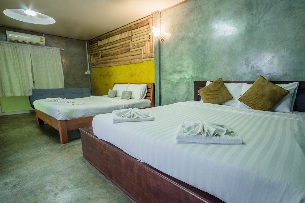 riverpool resort