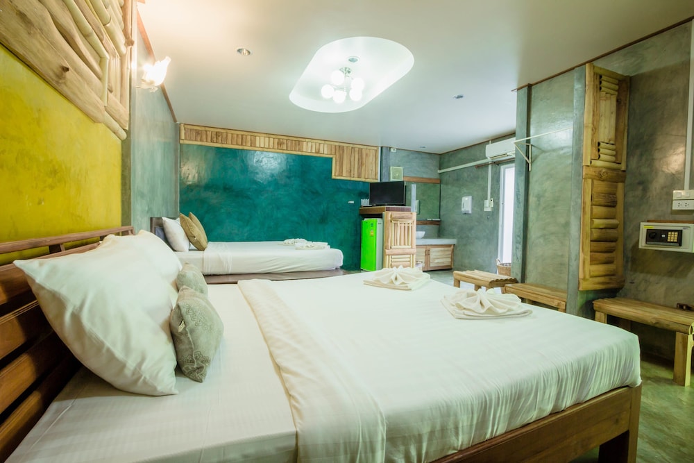 riverpool resort