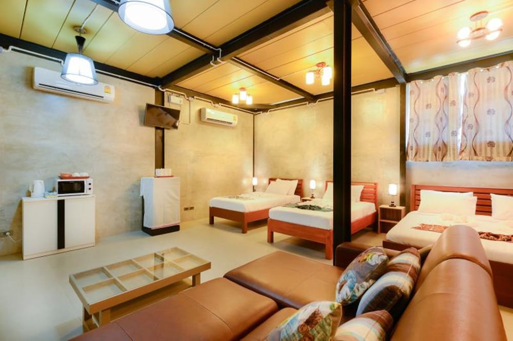 riverpool resort