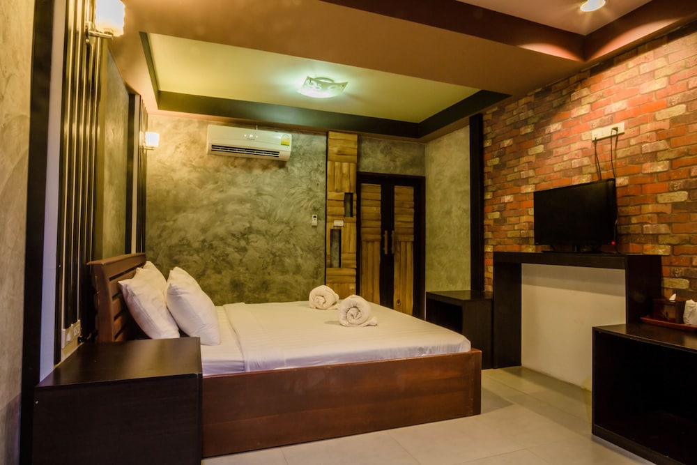 riverpool resort