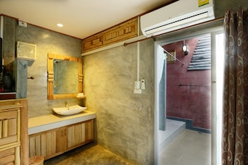 riverpool resort