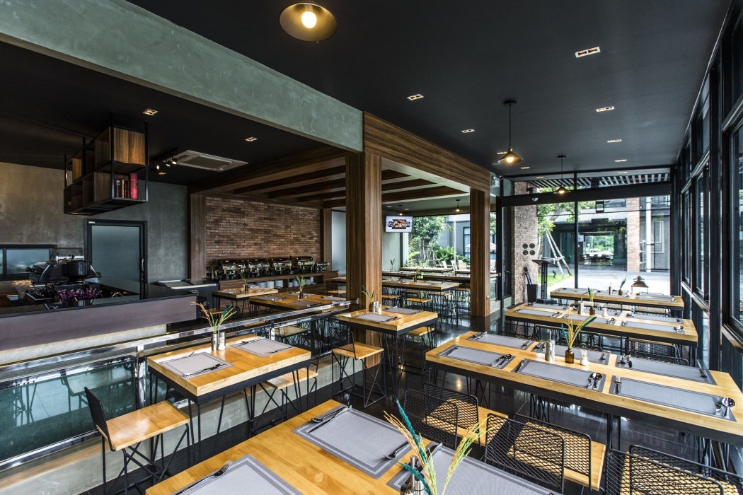 cresco hotel buriram