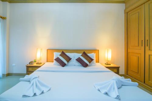 huahin condotel and resort taweeporn