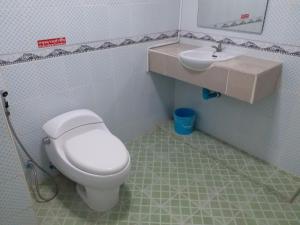 new wanchai hotel pakchong