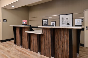 hampton inn van horn