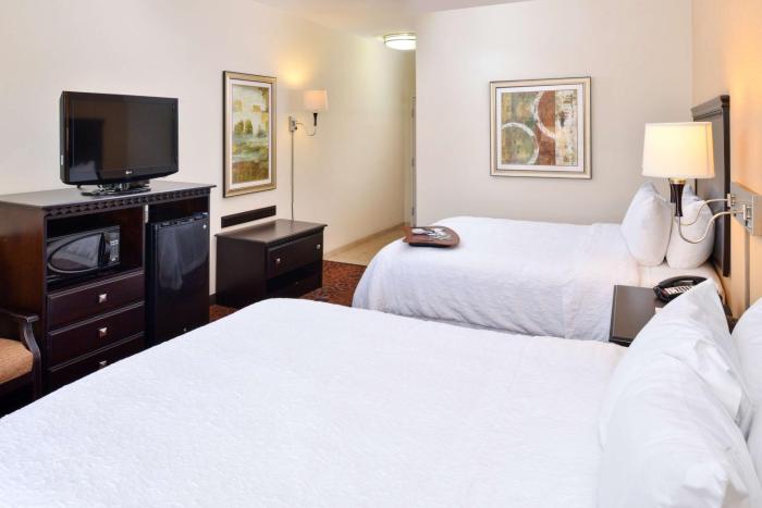 hampton inn pecos