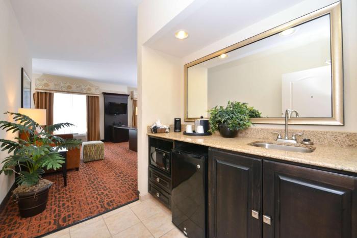 hampton inn pecos