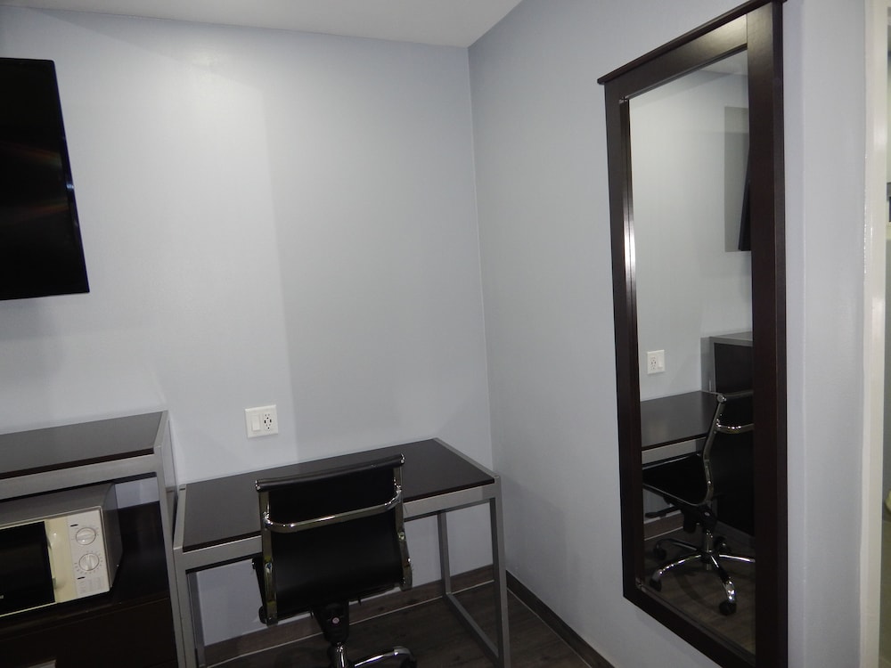 executive inn