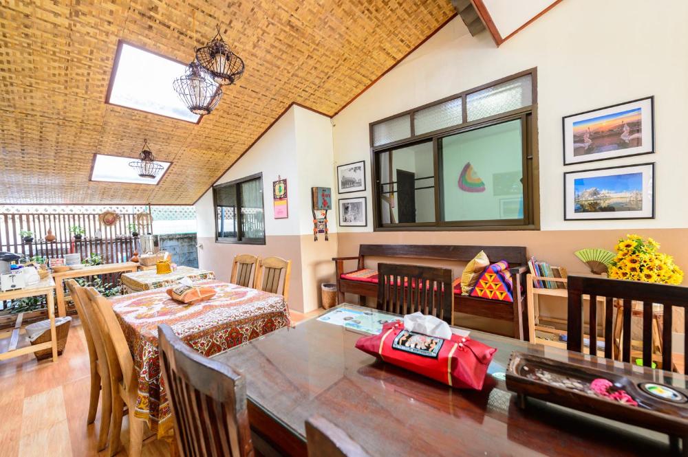 gitas house