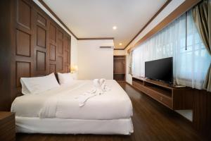 the wing lanna hotel