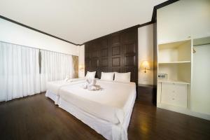 the wing lanna hotel