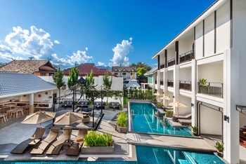 ai pai hotel