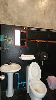 shin sane guesthouse