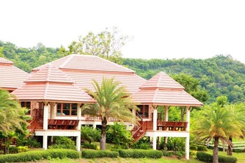 Thongsathit Hill Resort Khao Yai,Nong Nam Daeng>>Nakhon Ratchasima Province,3 star