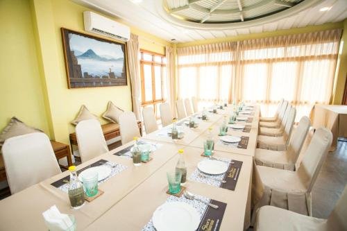 Karina Resort Chiang Mai,San Kamphaeng>>Chiang Mai,3 star