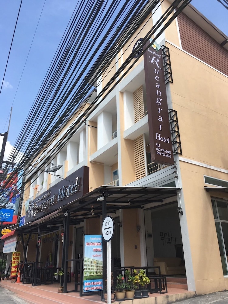 rueangrat hotel