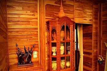 p n gold resort