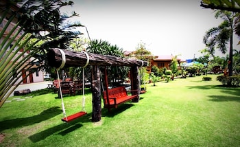 p n gold resort
