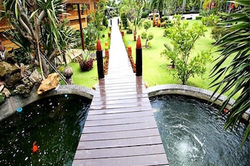p n gold resort