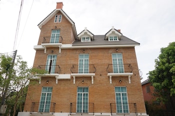 nai suan bed and breakfast