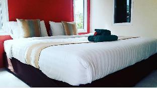 popular lanta resort