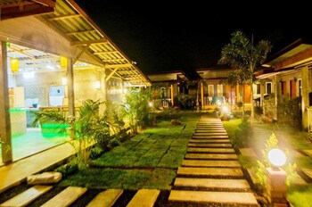 popular lanta resort