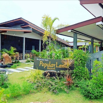 popular lanta resort