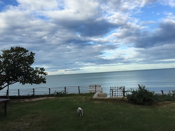hua plee lazy beach